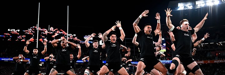 All Blacks doing the Haka